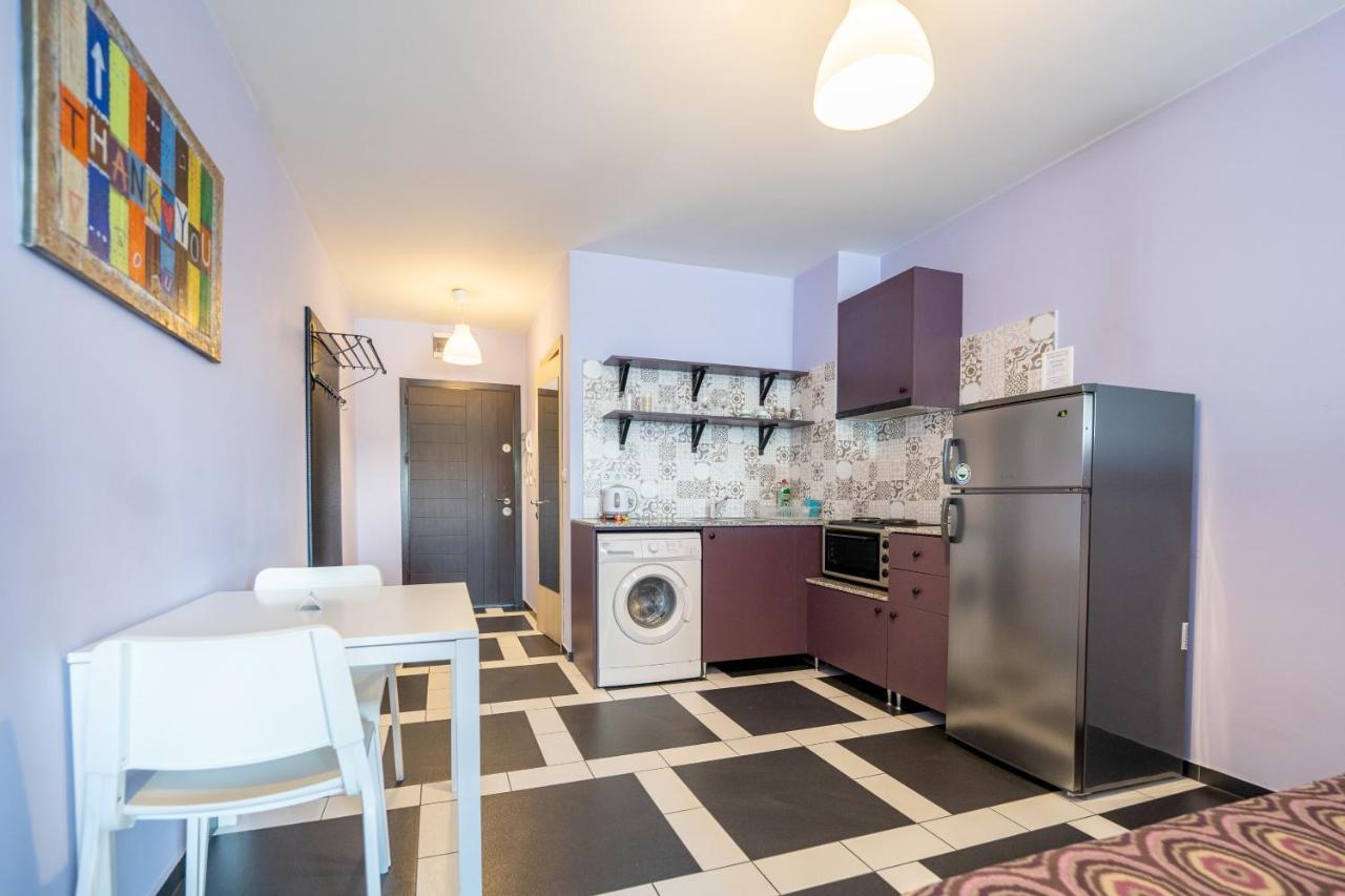 Spacious Apartment In The Heart Of Studentski Grad София Екстериор снимка