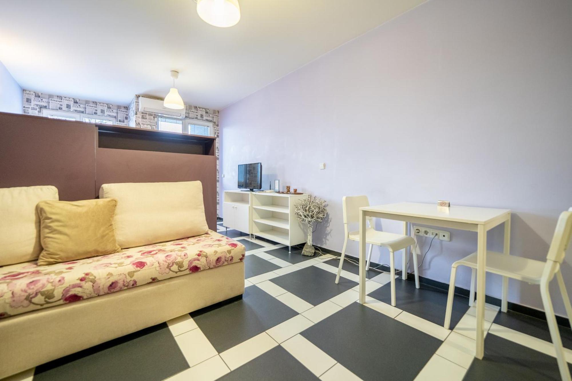 Spacious Apartment In The Heart Of Studentski Grad София Екстериор снимка