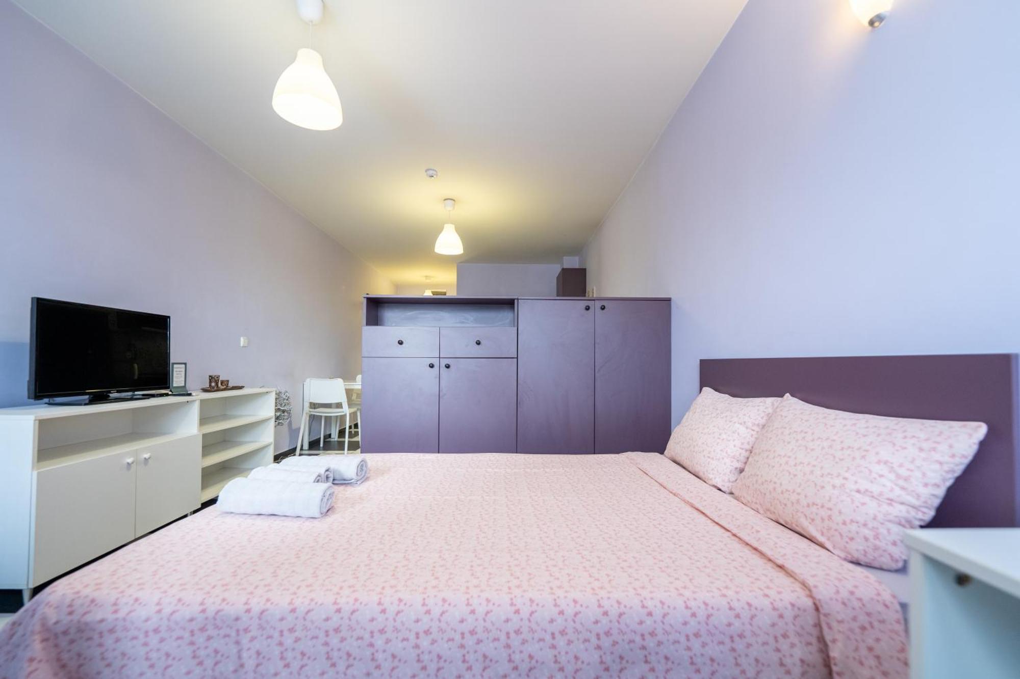 Spacious Apartment In The Heart Of Studentski Grad София Екстериор снимка